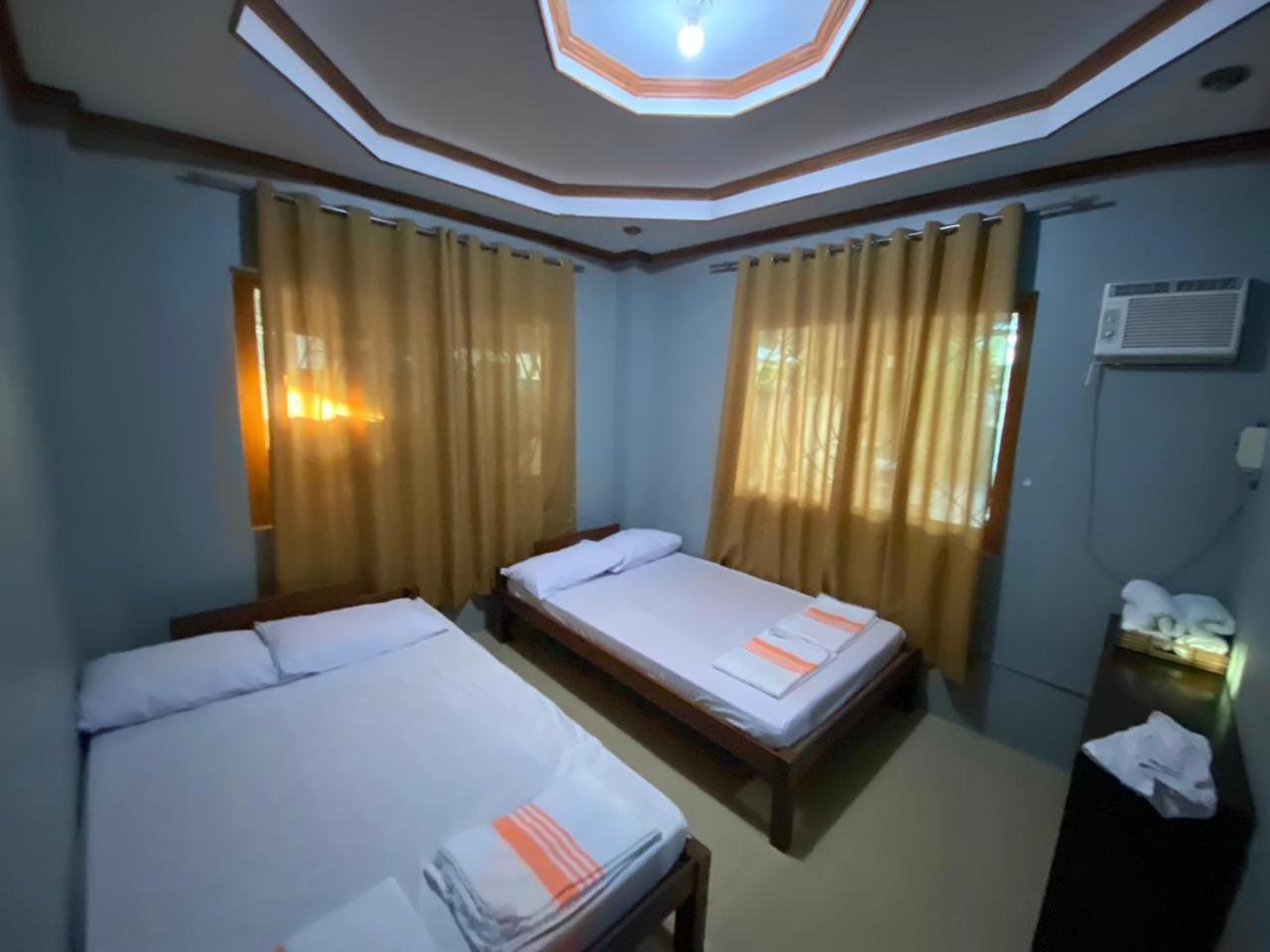 The Orange House - Vigan Villa Bagian luar foto