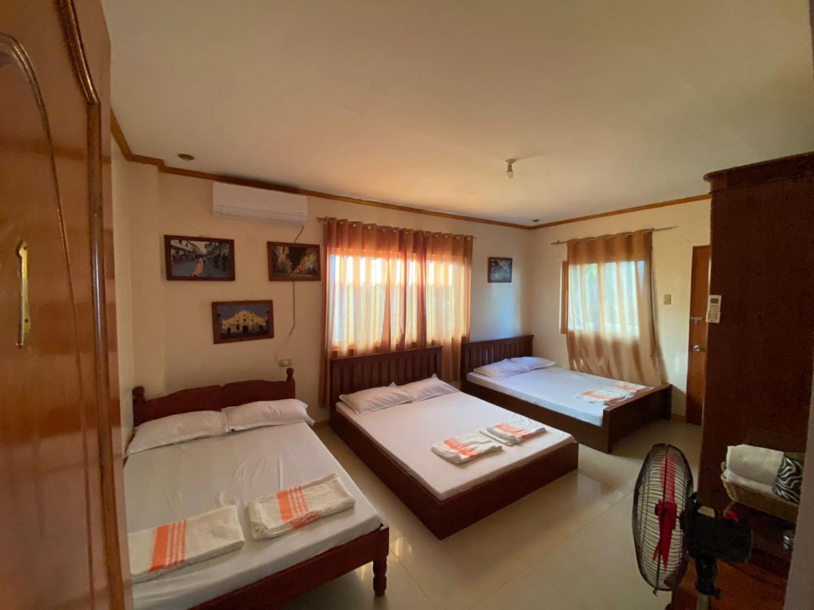 The Orange House - Vigan Villa Bagian luar foto