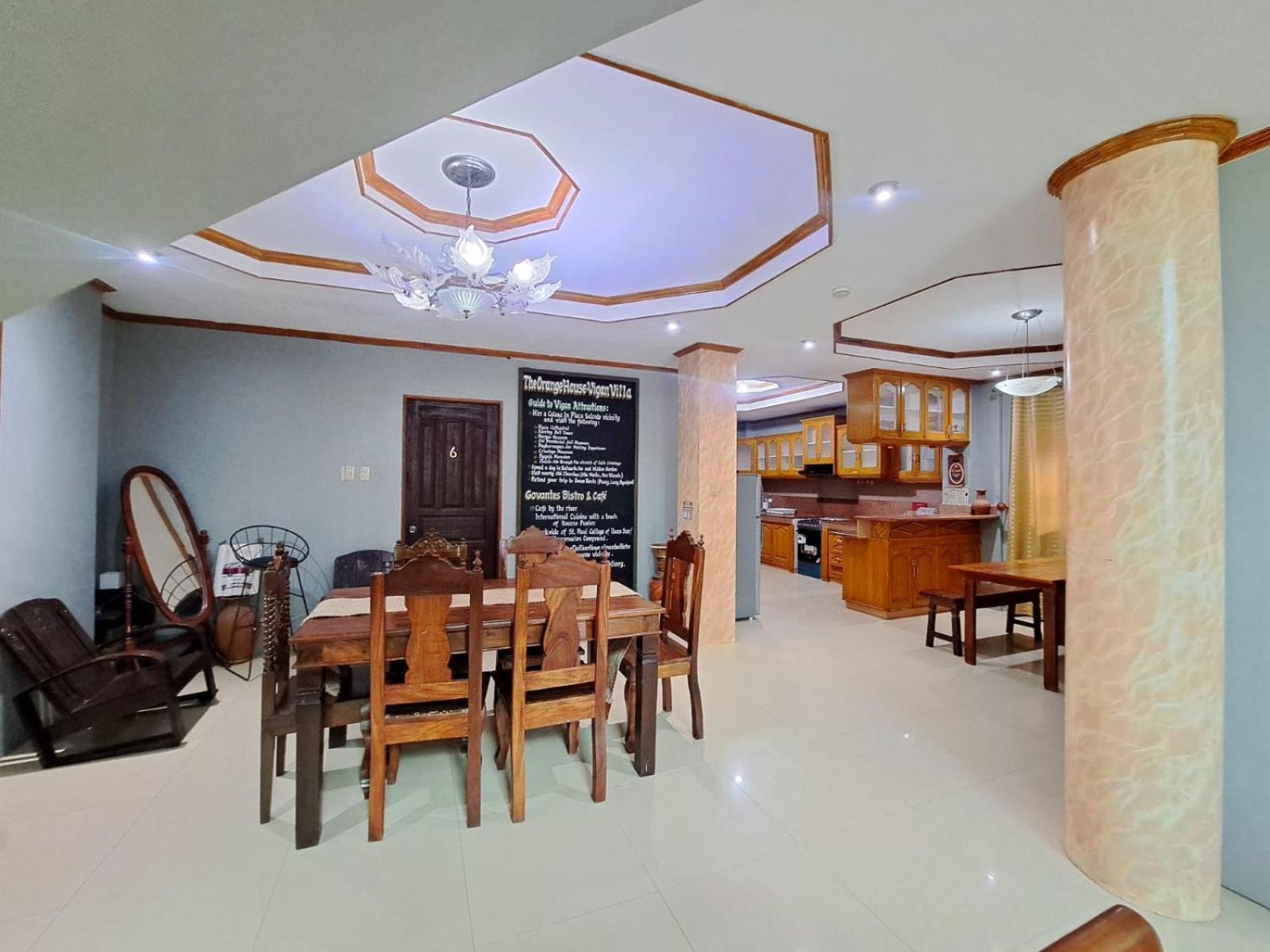 The Orange House - Vigan Villa Bagian luar foto