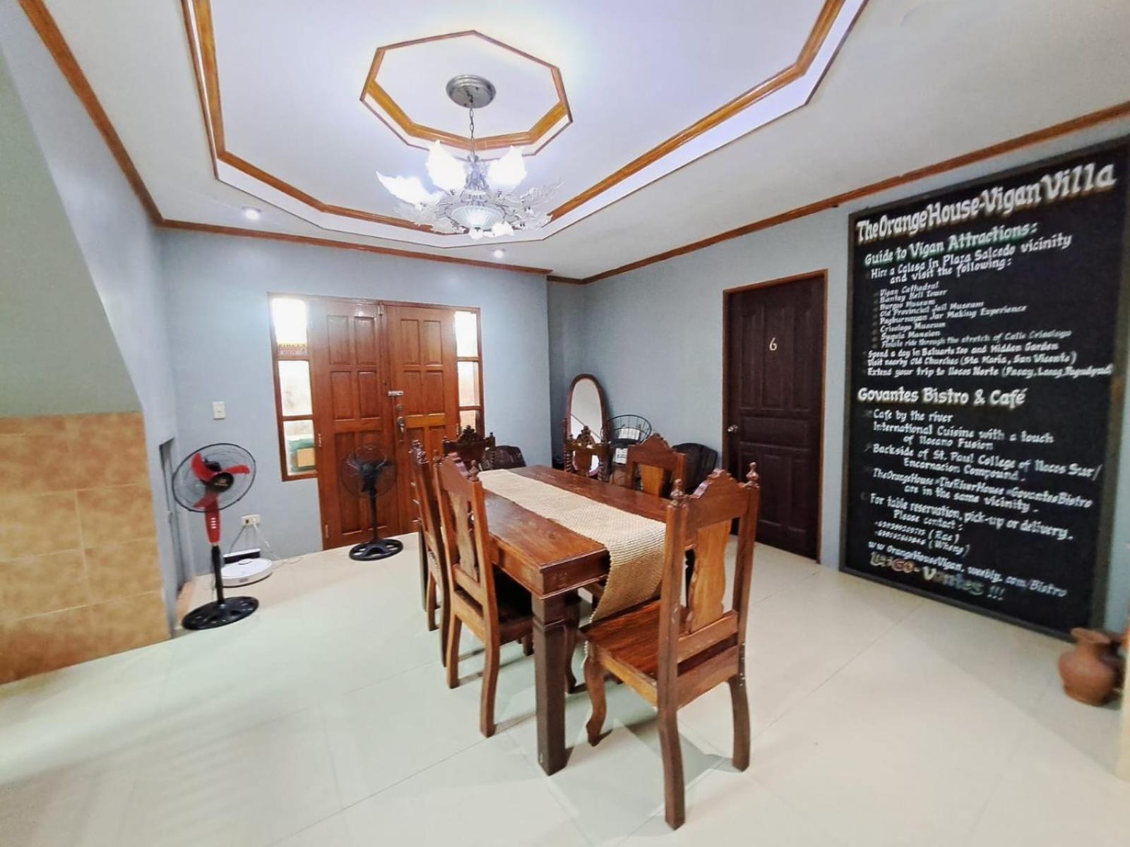 The Orange House - Vigan Villa Bagian luar foto